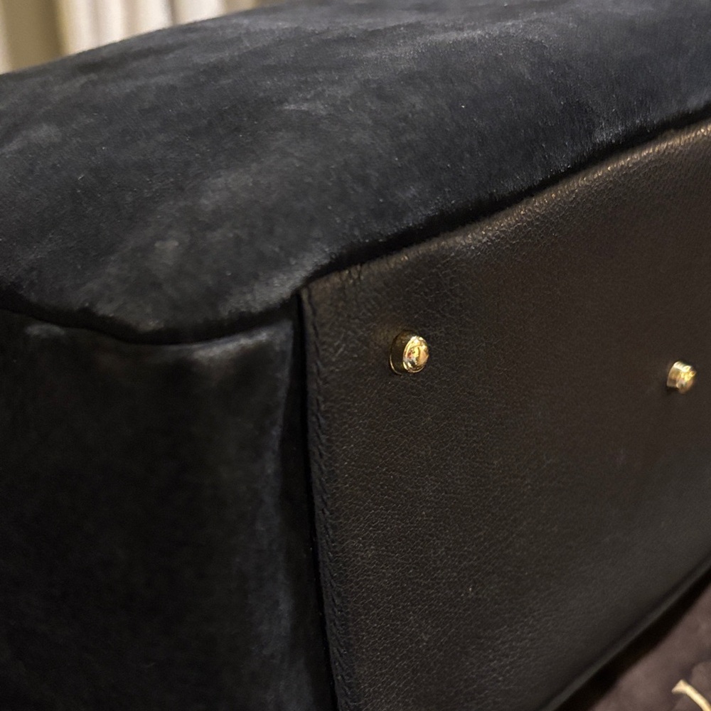 GUCCI VINTAGE Suede Handbag w/COA and Dustbag! - Picture 5 of 16